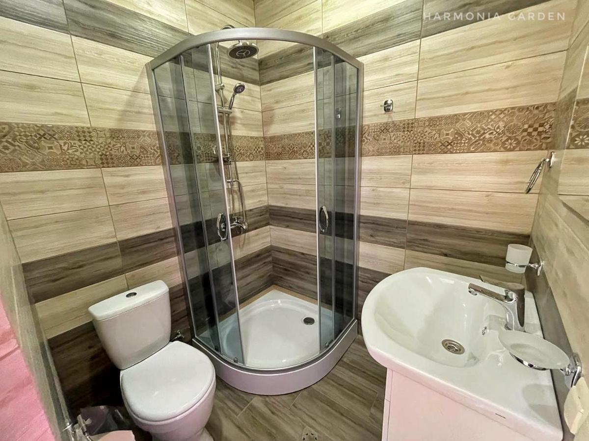 Harmonia Garden Gastroyard&Hotel Гарни Экстерьер фото