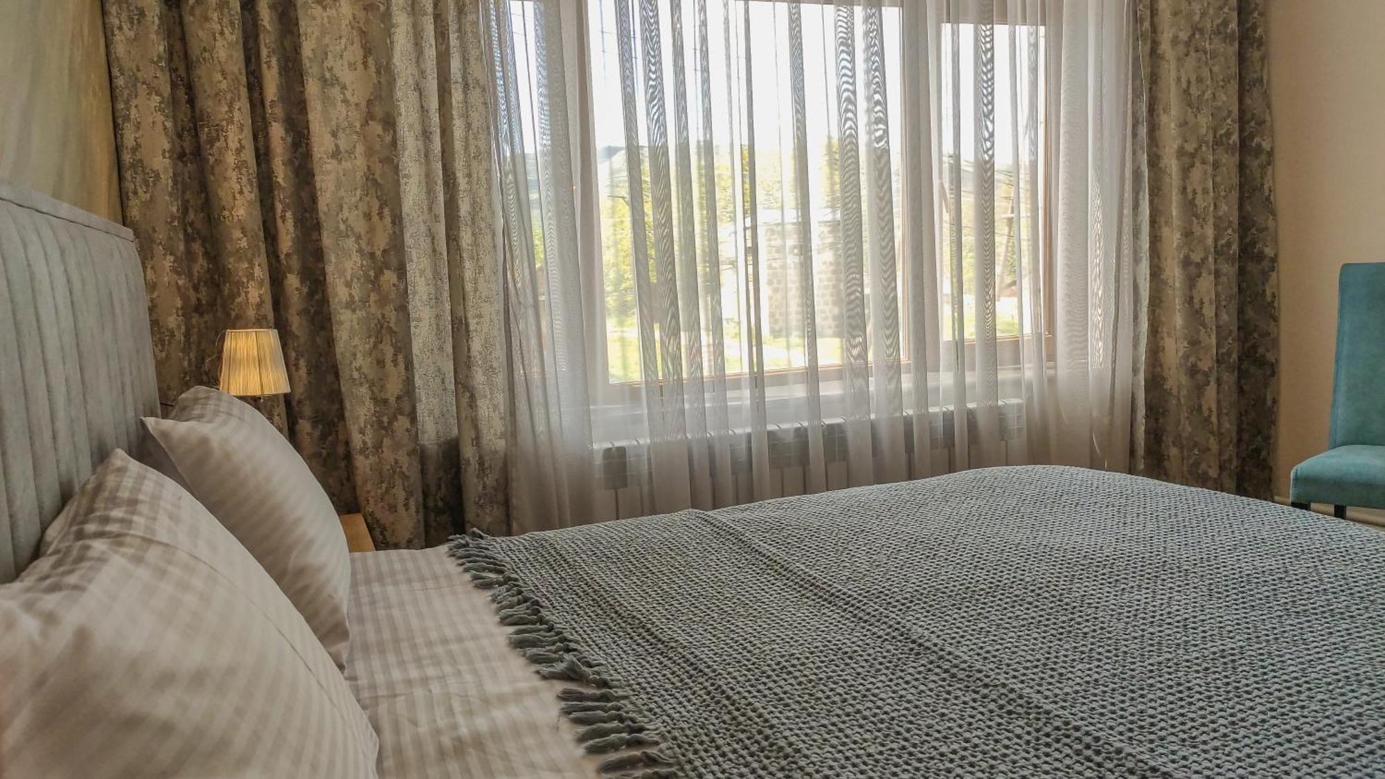 Harmonia Garden Gastroyard&Hotel Гарни Номер фото